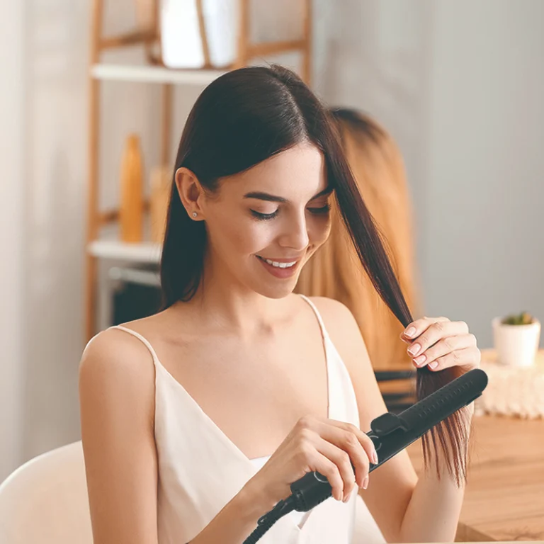 All you should know about best straightening iron for thin hair